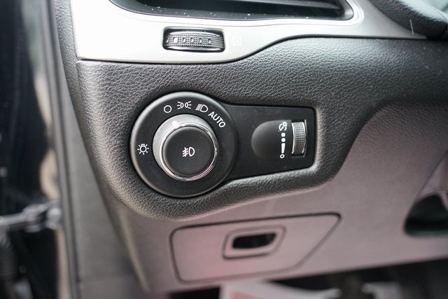 2020 Jeep Cherokee Base