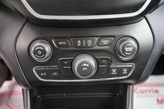 2020 Jeep Cherokee Base