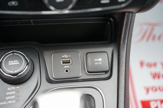 2020 Jeep Cherokee Base