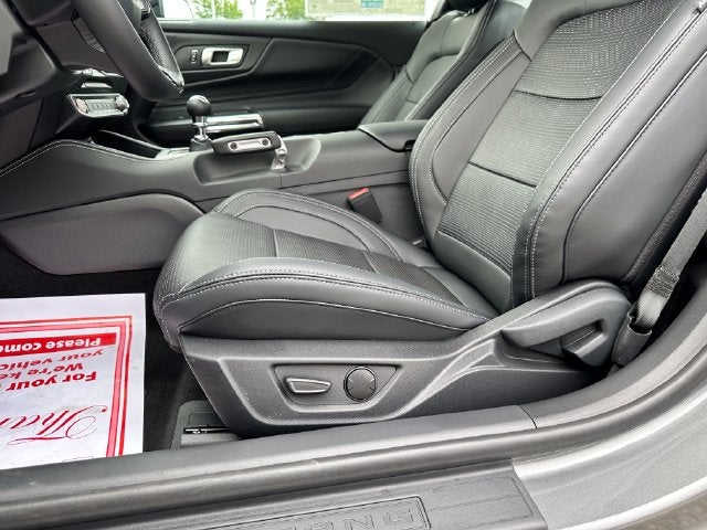 2026 Ford Mustang GT Premium Performance Package