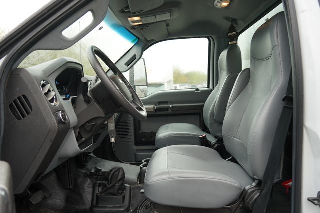 2023 Ford F-650SD Base Box Truck