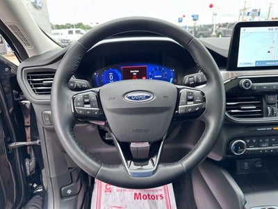 2022 Ford Escape Titanium
