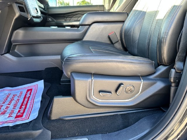 2024 Ford Expedition Platinum