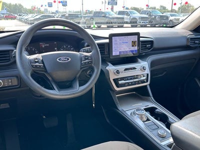 2021 Ford Explorer Base