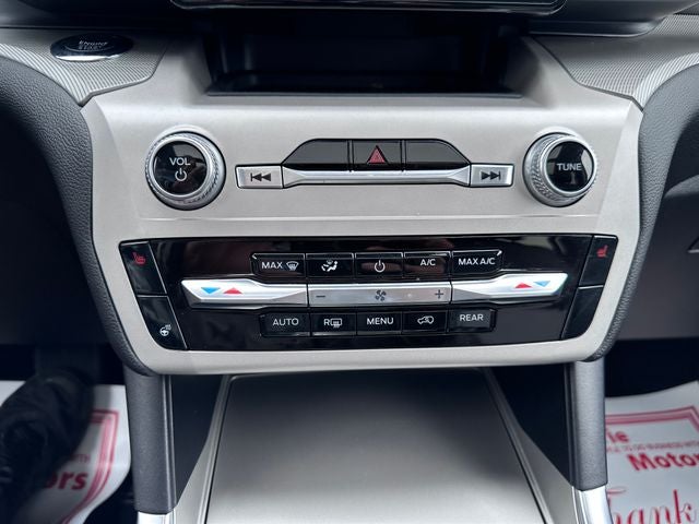 2024 Ford Explorer XLT Sport Apperance