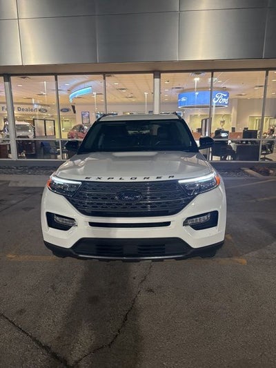 2024 Ford Explorer XLT