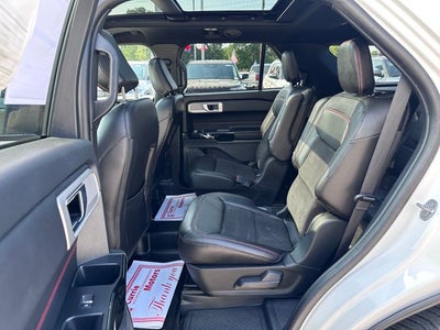 2022 Ford Explorer ST-Line