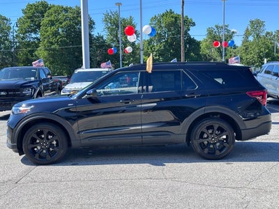 2024 Ford Explorer ST-Line