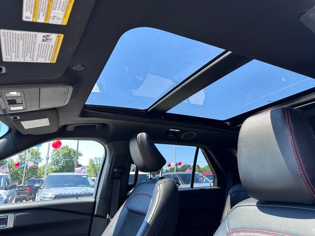 2024 Ford Explorer ST-Line