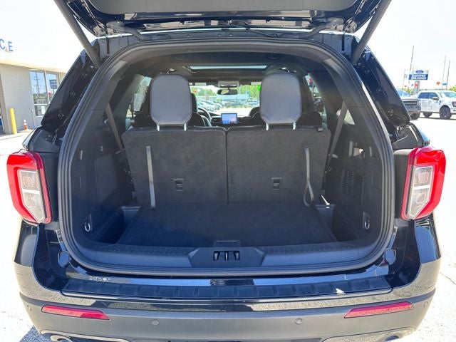 2024 Ford Explorer ST-Line