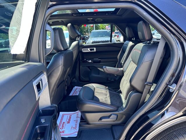 2024 Ford Explorer ST-Line