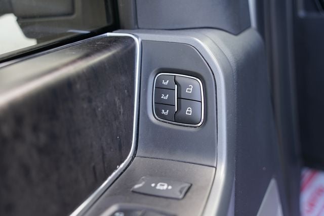 2023 Ford F-350SD Lariat