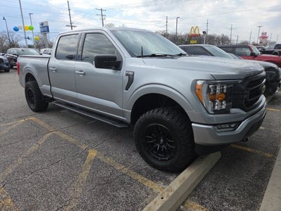 2022 Ford Lifted F-150 XLT