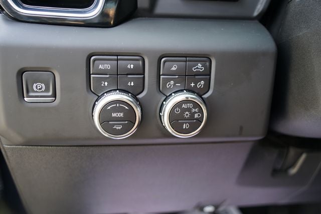 2024 GMC Sierra 3500HD Denali Ultimate