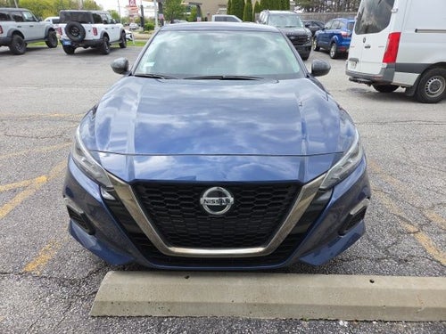 2022 Nissan Altima 2.5 SR