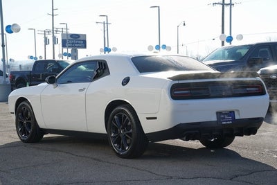 2020 Dodge Challenger SXT