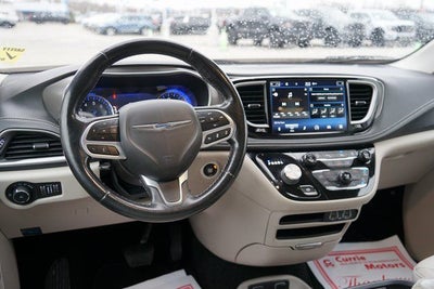 2021 Chrysler Pacifica Touring L S