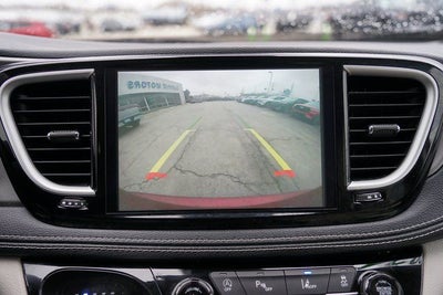 2021 Chrysler Pacifica Touring L S