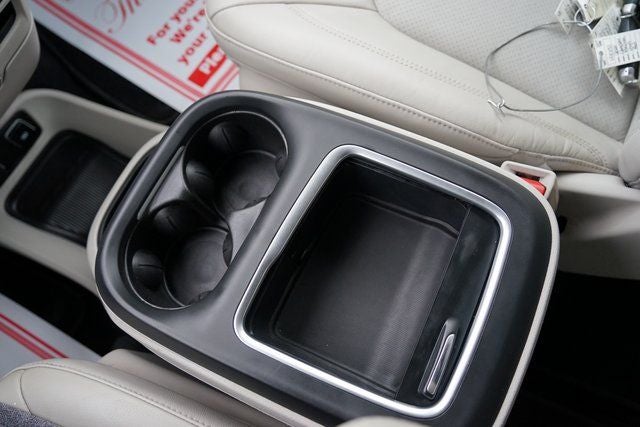 2021 CHRYSLER PACIFICA - Image 18