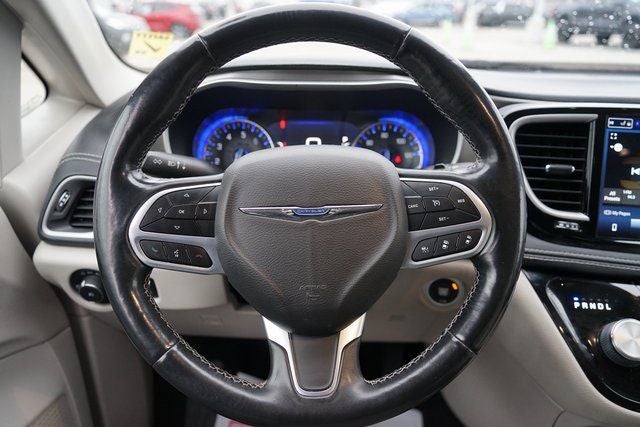 2021 Chrysler Pacifica Touring L S