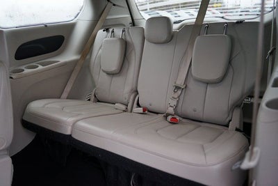 2021 Chrysler Pacifica Touring L S