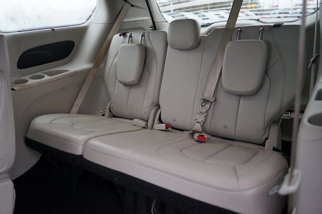 2021 Chrysler Pacifica Touring L S