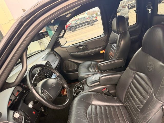 2000 Ford F-150 Base