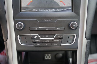 2020 Ford Fusion SE