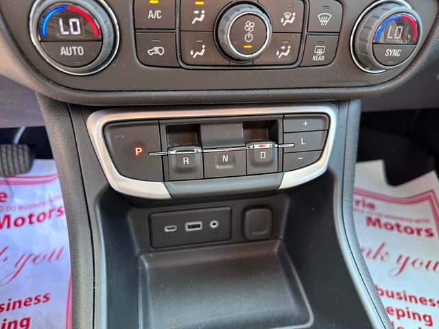 2022 GMC Terrain SLE