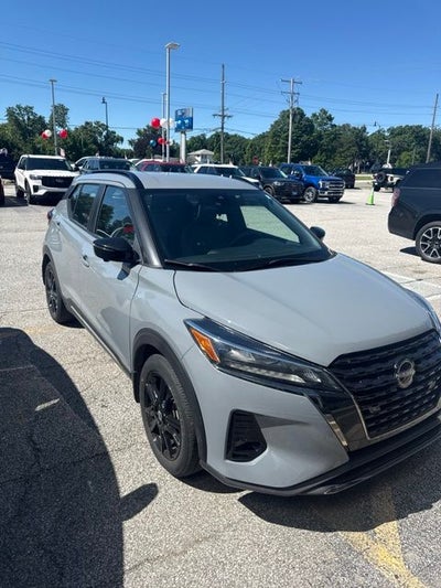 2024 Nissan Kicks SR