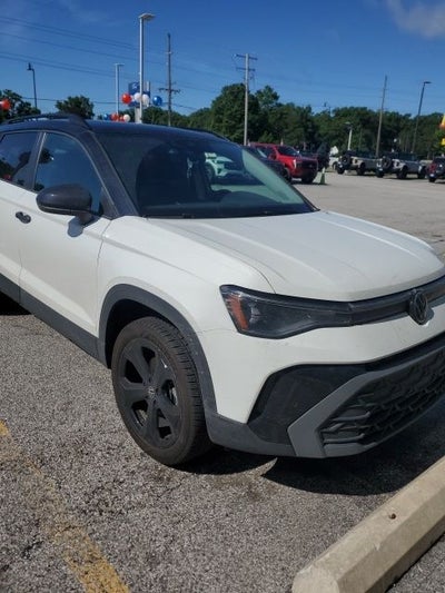 2025 Volkswagen Taos 1.5T SE Black