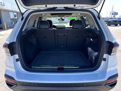 2025 Volkswagen Taos 1.5T SE Black
