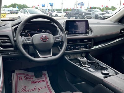 2025 Nissan Rogue Rock Creek
