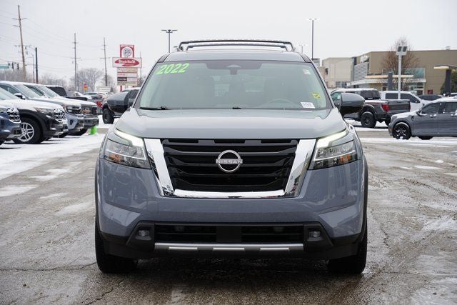 2022 Nissan Pathfinder Platinum