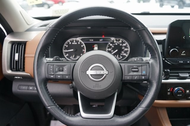 2022 Nissan Pathfinder Platinum