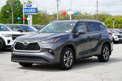 2023 Toyota Highlander XLE