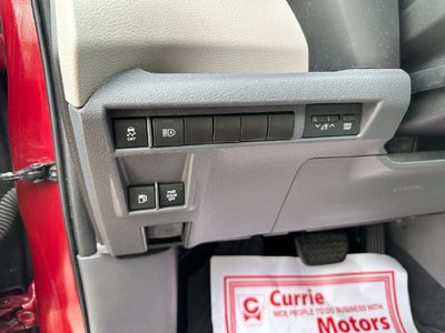 2022 Toyota Sienna XLE 8 Passenger