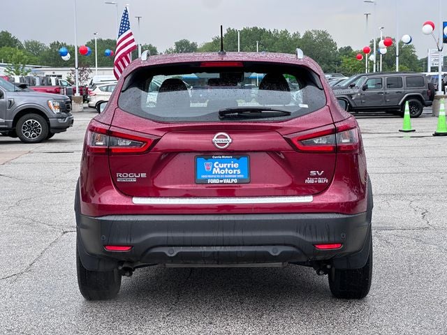 2022 Nissan Rogue Sport SV