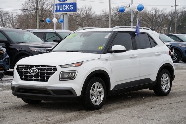 2020 HYUNDAI VENUE - Image 2