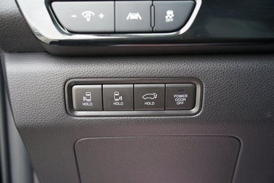 2024 Kia Carnival SX