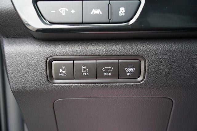 2024 Kia Carnival SX