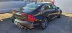 2018 Volvo S90 T6 Momentum