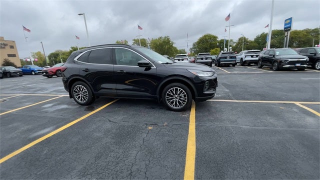2025 Ford Escape Plug-In Hybrid Base