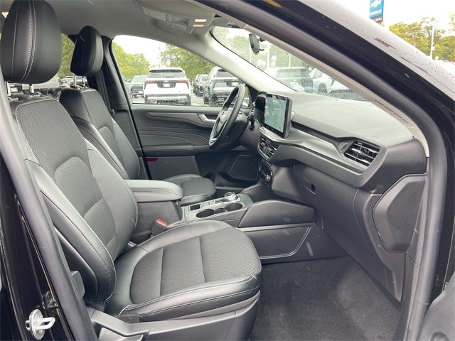 2025 Ford Escape Plug-In Hybrid Base