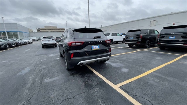 2025 Ford Escape Plug-In Hybrid Base