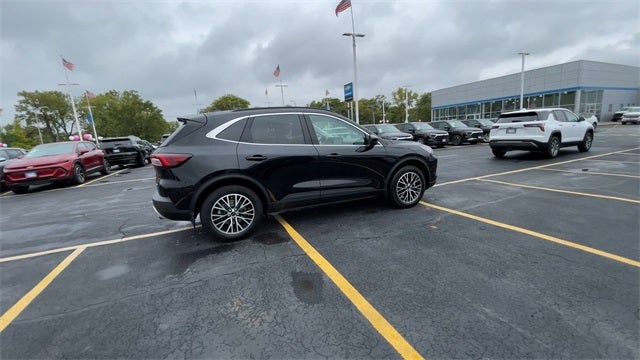 2025 Ford Escape Plug-In Hybrid Base