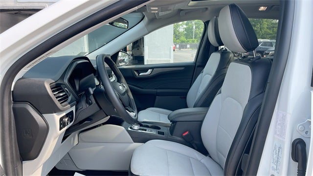 2024 Ford Escape Plug-In Hybrid Base