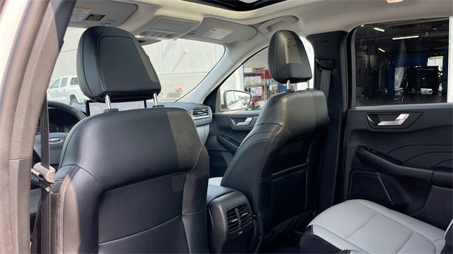 2024 Ford Escape Plug-In Hybrid Base