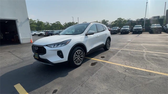 2024 Ford Escape Plug-In Hybrid Base