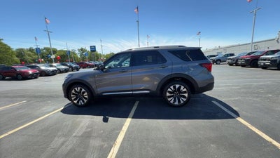 2025 Ford Explorer Platinum